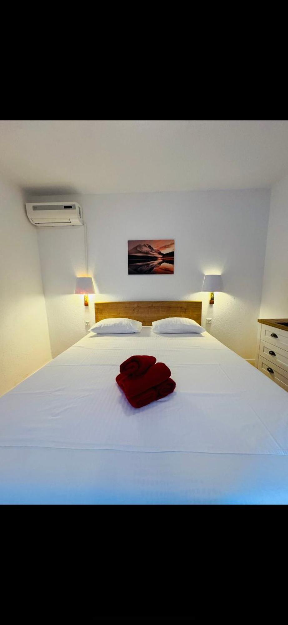 Residence Biocic Donji Okrug  ภายนอก รูปภาพ